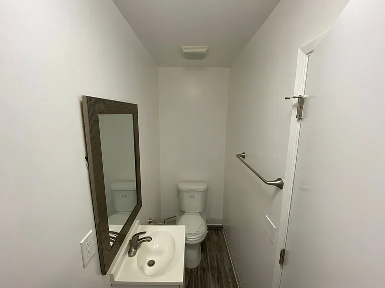 478 Landfair Ave — Photo 37