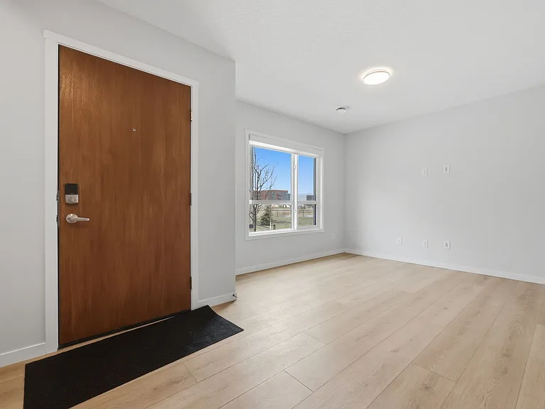 20295 Seton Way SE #1 — Photo 2