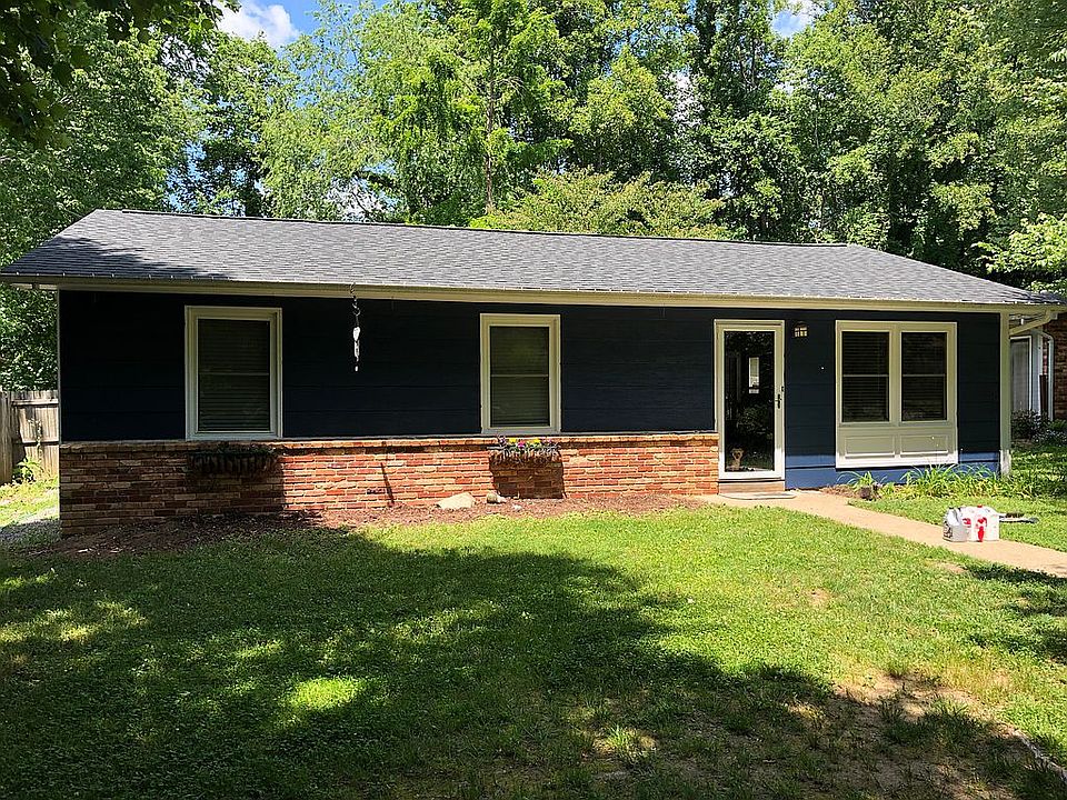 2nd image of 223 Flat Creek Rd