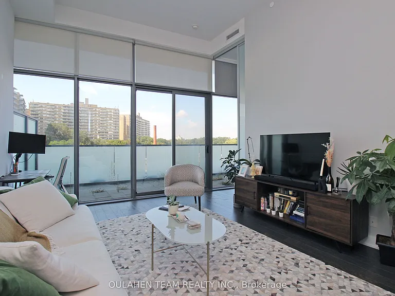 1815 Yonge St #603 — Photo 6