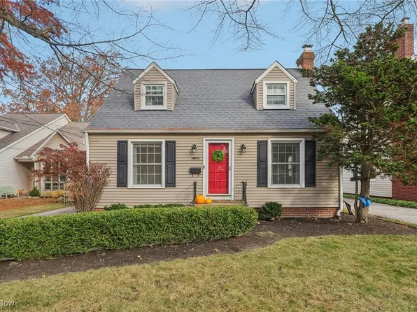 26942 Russell Rd, Bay Village, OH 44140