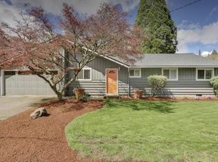 5835 Carman Dr, Lake Oswego, OR 97035