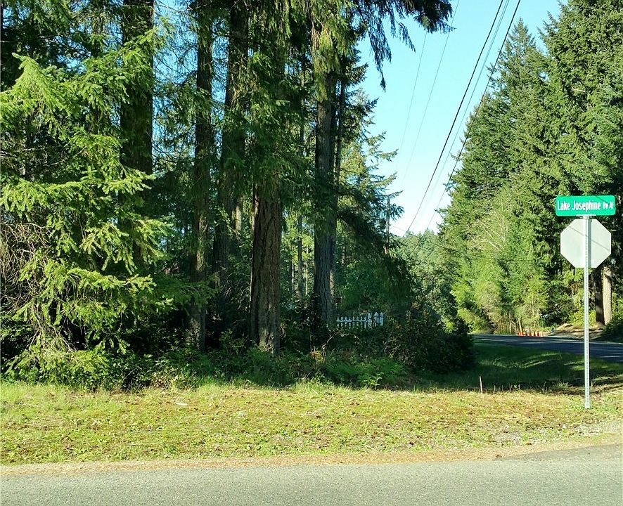 2nd image of 10212 Tahoma Dr