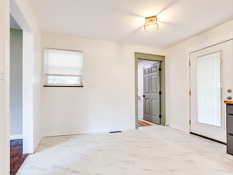 6608 Langston Dr — Photo 21