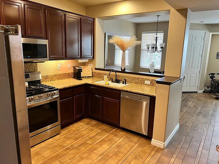26081 Iris Ave #C — Photo 11