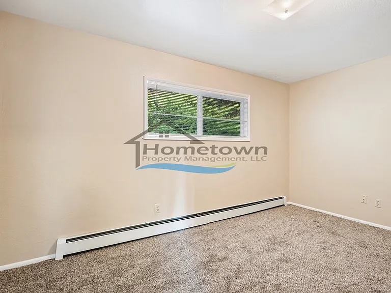 2433 E Stowe Ct #2 — Photo 13