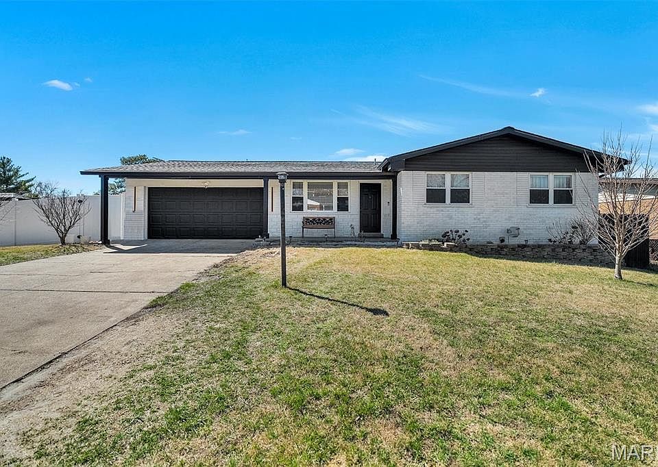 1st image of 4108 Park Hill Ct
