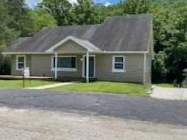 218 Campbell Ave, Pratt, WV 25162