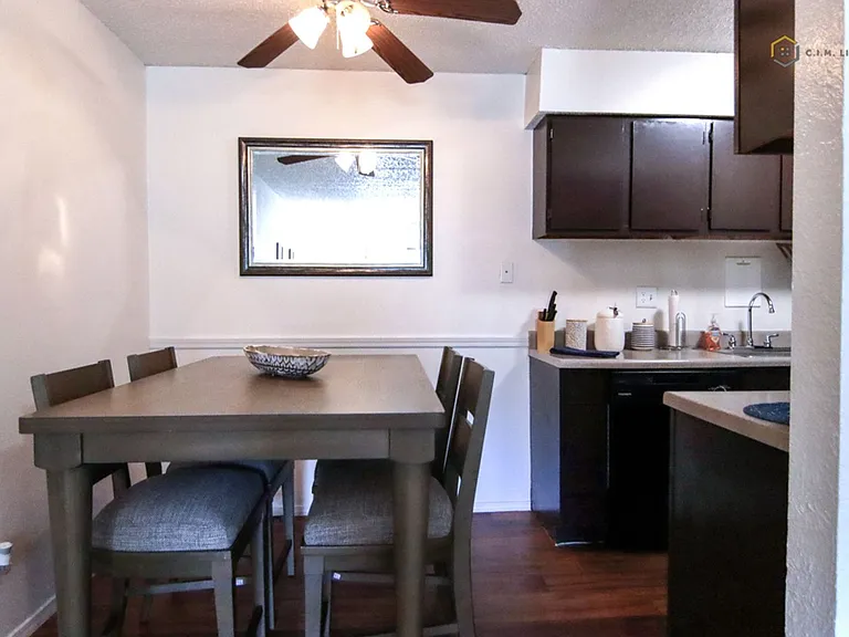 Union Point Apartments — Photo 34