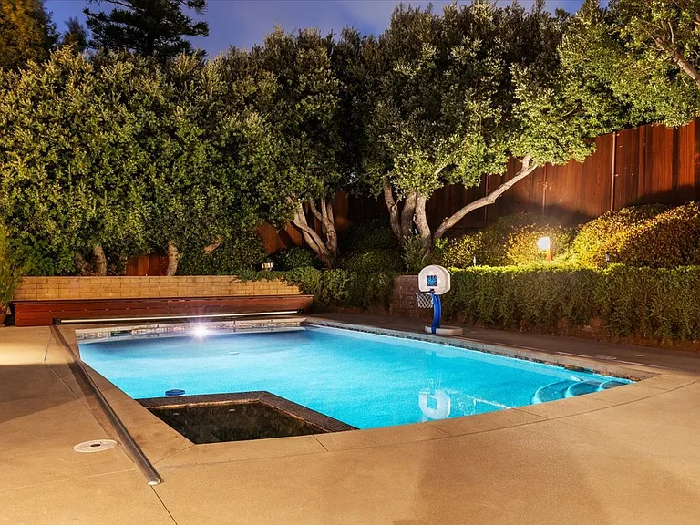 8496 Westway Dr — Photo 30