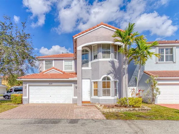 3839 SW 51st St, Fort Lauderdale, FL 33312
