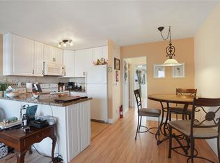 1000 SW 11th Ave APT 17E, Hallandale, FL 33009