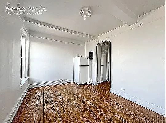 2nd image of 555 Edgecombe Ave APT 13K