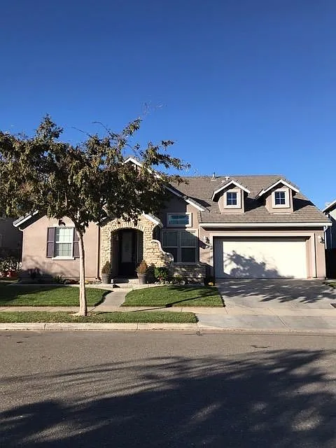 1854 Packsaddle St photo 1