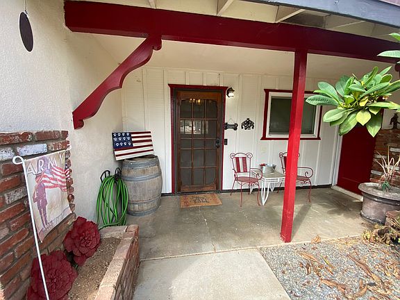 3rd image of 6516 Sandy Ln