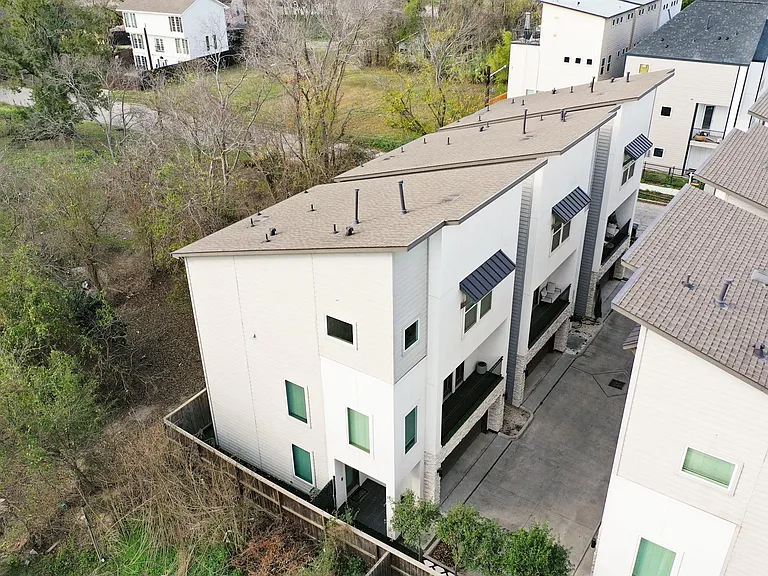 4032 Buck St #A — Photo 34