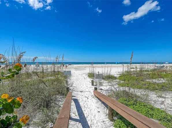 1163 COQUILLE STREET #207, SARASOTA, FL 34242