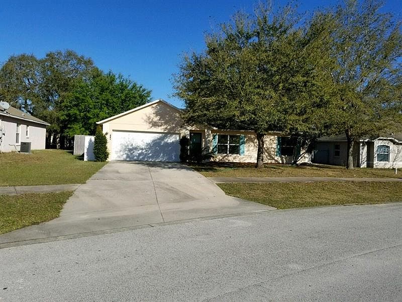 1st image of 810 Tranquility St