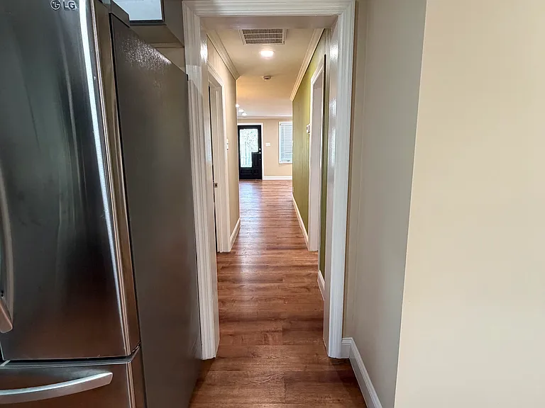 512 N Harrisburg Ave — Photo 13
