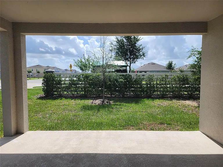 708 Griffon Ave — Photo 19