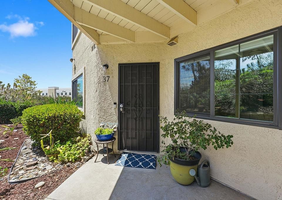 1st image of 3475 Paseo De Brisas Unit 37