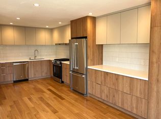 879 Kansas St, San Francisco, CA 94107