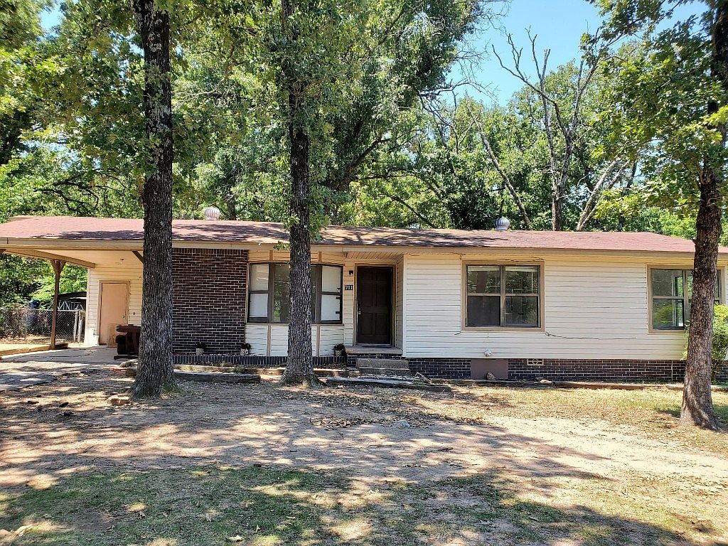 701 Little Rock St, Canton, TX 75103 Zillow