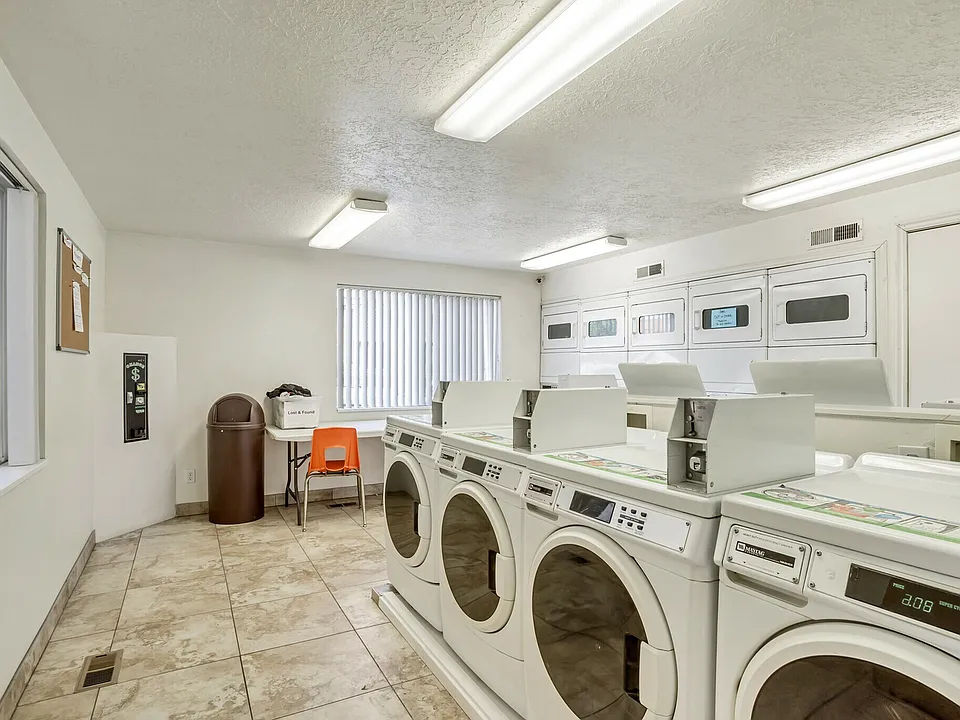 Bountiful Court Apartments