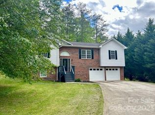 2311 Olde Grove Rd SE, Hudson, NC 28638