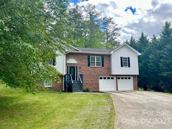 2311 Olde Grove Rd SE, Hudson, NC 28638