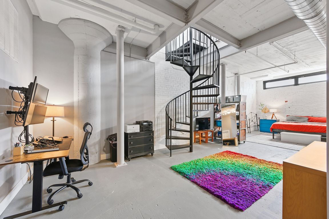 3虎ページ 8205 Franklin Blvd APT 3, Cleveland, OH 44102 | MLS #5198798 | Zillow