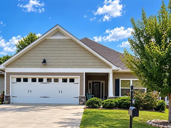 183 Sunset Ln, Jemison, AL 35085