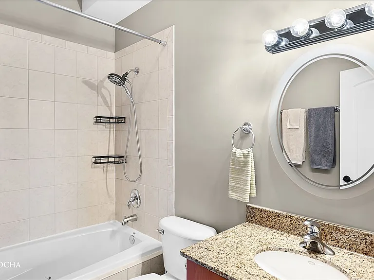 4545 S Drexel Blvd #2A — Photo 8