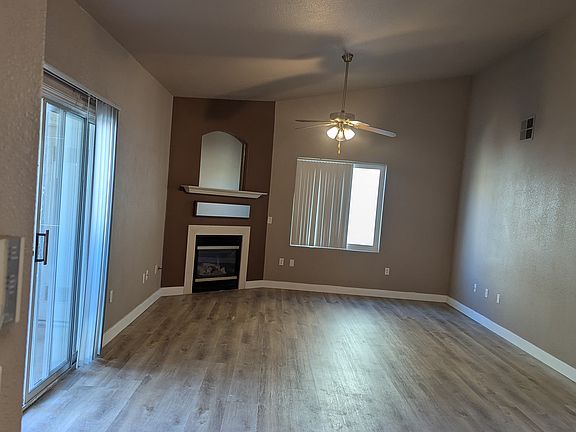 4th image of 3925 Lazy Pine St Unit 201