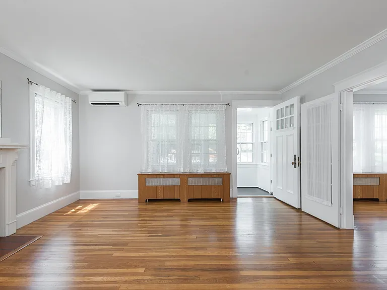 204 Walpole St #1 — Photo 1
