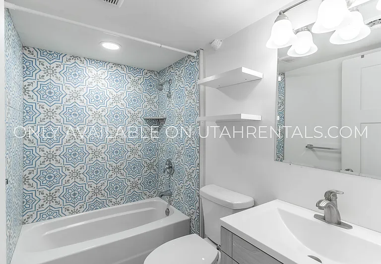 5866 S 129 W #DOWNSTAIRS — Photo 12
