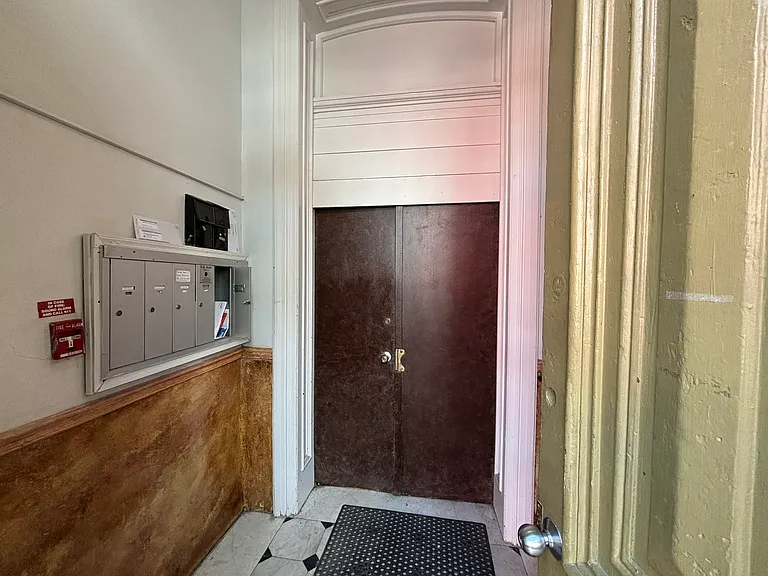 1540 N 15th St — Photo 21
