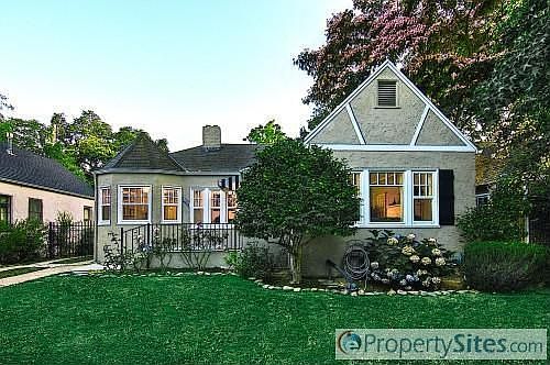 1st image of 1010 Vallejo Way