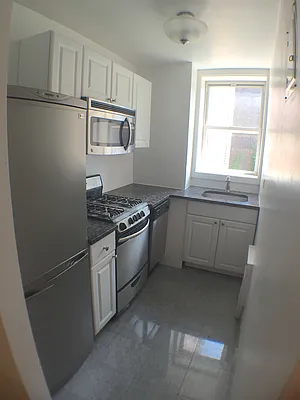 Rented by Newcastle Realty Services | media 14