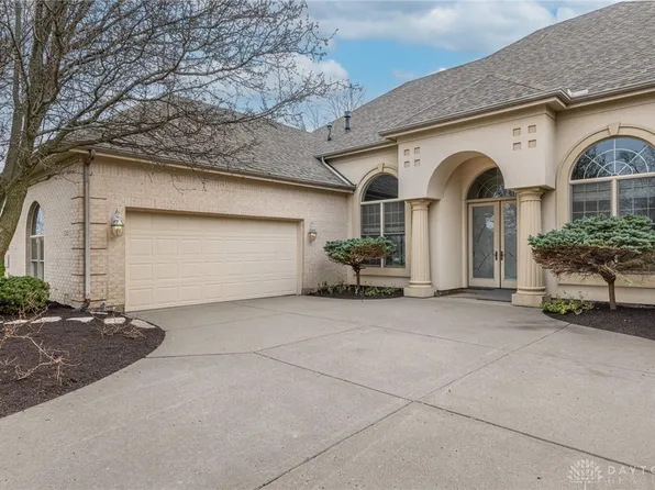 1242 Club View Dr, Centerville, OH 45458