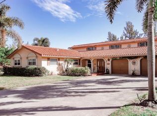 5540 NW 76th Pl, Pompano Beach, FL 33073