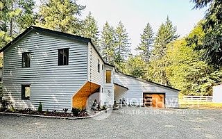 2nd image of 10404 136th Avenue Ct NW