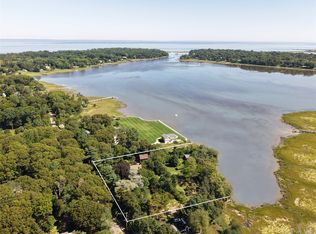 75 Old Field Road, East Setauket, NY 11733