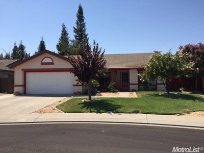 7025 Firethorn Dr, Riverbank, CA, 95367