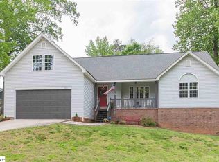 505 Leyswood Dr, Greenville, SC 29615