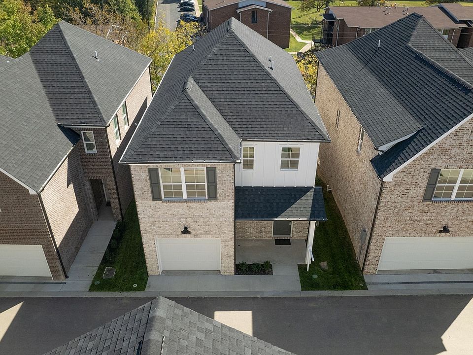 (1) one car garage