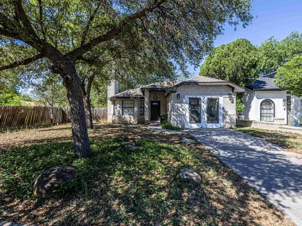 8809 Puerto Yael, Laredo, TX 78045