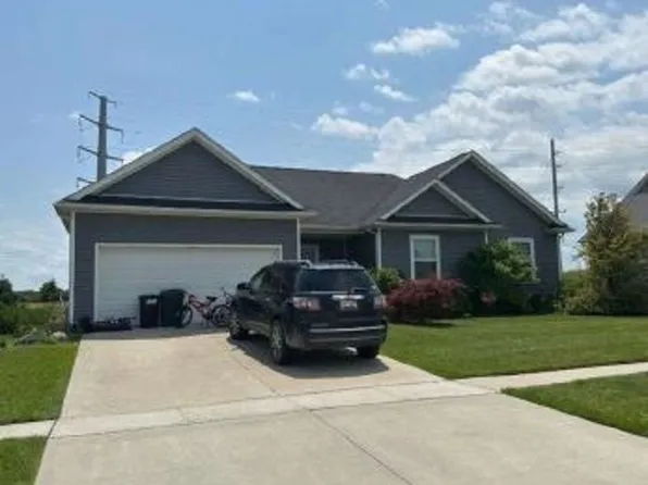 7814 Drakeshire Blvd, Almont, MI 48003