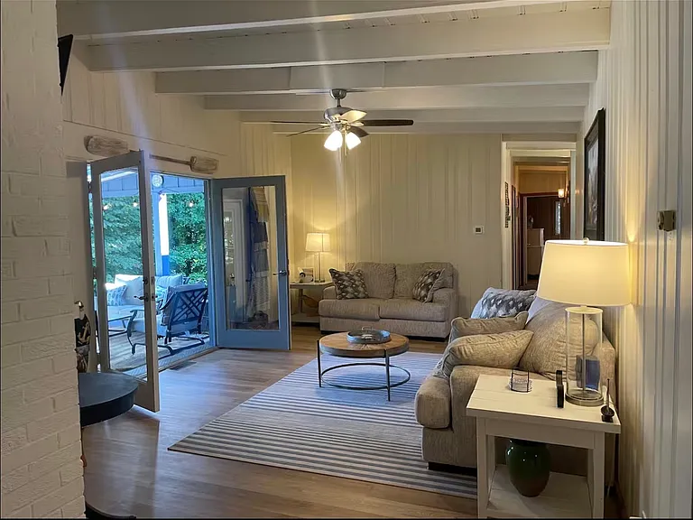 333 Herrington Woods — Photo 12