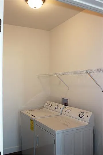 2151 Willenbrock Cir — Photo 8